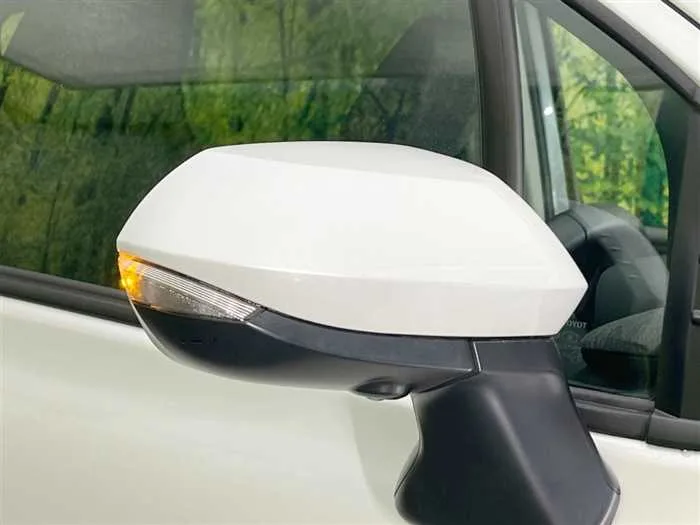 Toyota Sienta 2025 — миниатюра 3