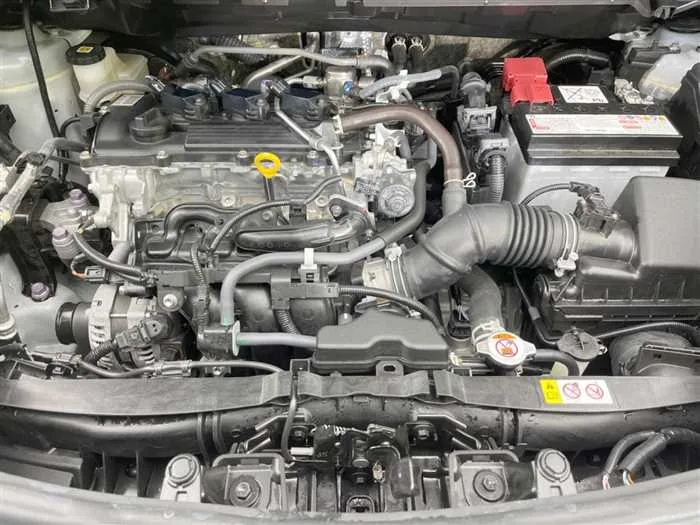 Toyota Sienta 2025 — миниатюра 5