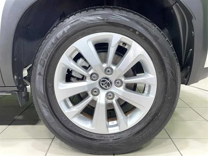 Toyota Yaris Cross 2024 — фото 1, купить с доставкой в Москву