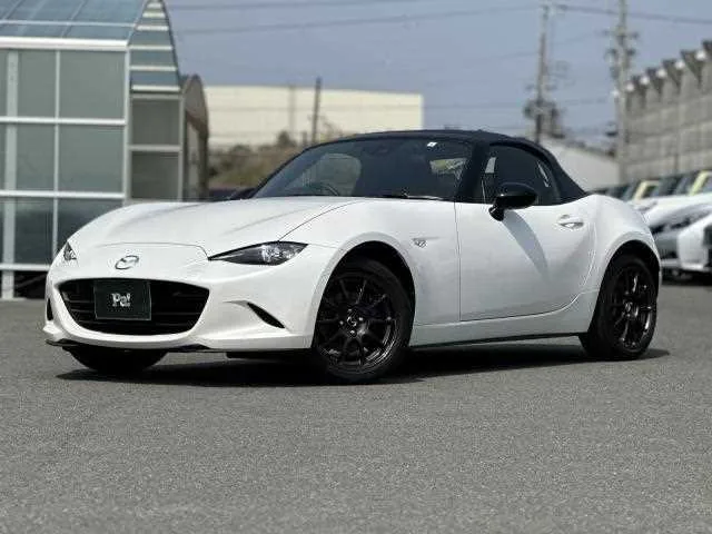 Mazda Roadster 2023 — фото 1, купить с доставкой в Москву