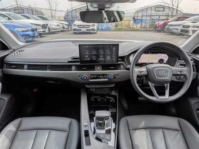 Audi A4 2024 — миниатюра 2