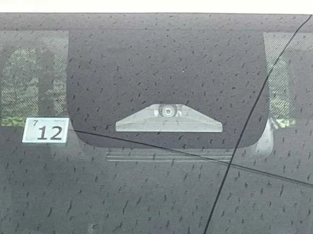 Toyota Noah 2022 — миниатюра 5