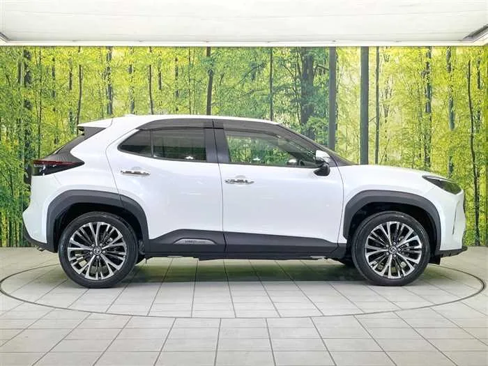 Toyota Yaris Cross 2023 — миниатюра 4