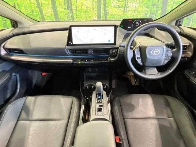 Toyota Prius 2024 — миниатюра 2