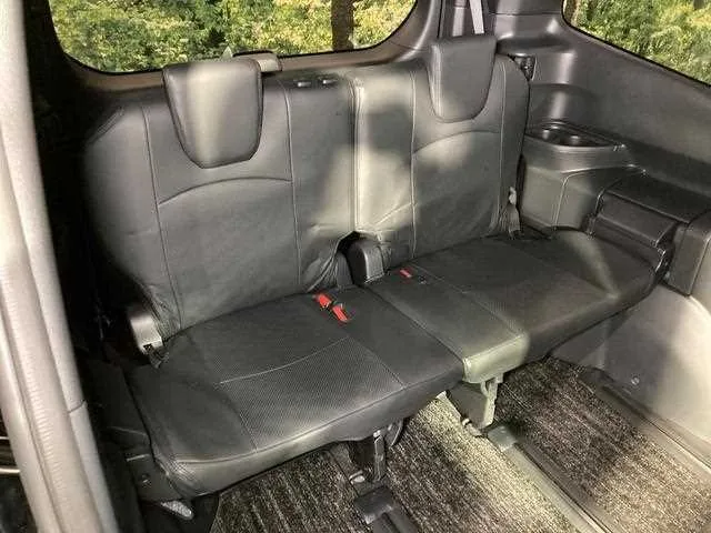 Toyota Voxy 2024 — миниатюра 4