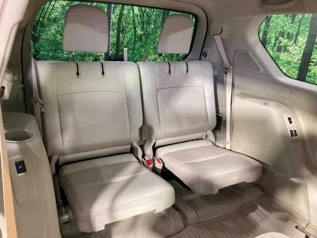 Toyota Land Cruiser Prado 2023 — миниатюра 4