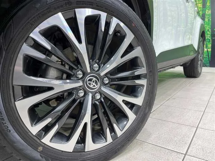 Toyota Yaris Cross 2023 — миниатюра 5