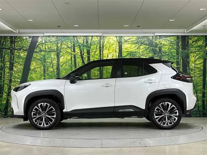Toyota Yaris Cross 2024 — миниатюра 3