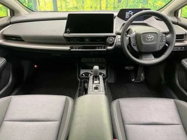 Toyota Prius 2025 — миниатюра 2