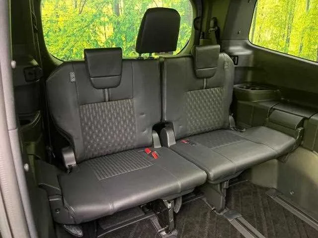 Toyota Noah 2023 — миниатюра 4