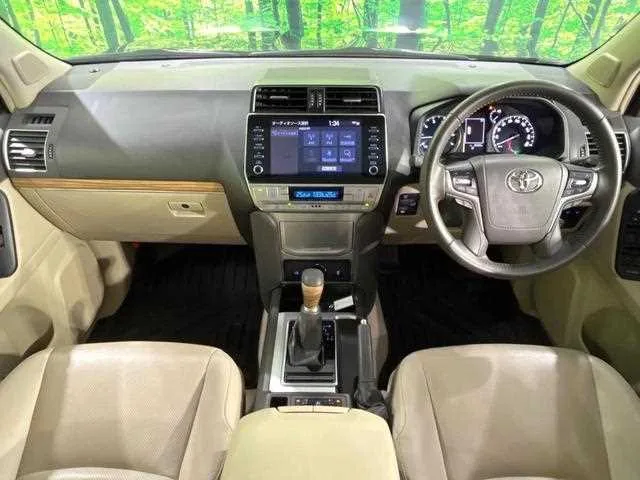 Toyota Land Cruiser Prado 2022 — миниатюра 2