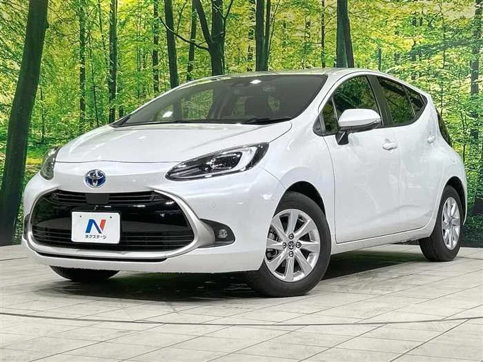 Toyota AQUA 2024 — фото 1, купить с доставкой в Москву