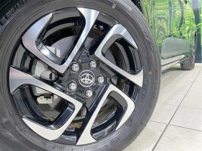 Toyota Sienta 2022 — миниатюра 3