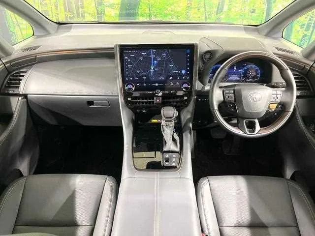 Toyota Alphard Hybrid 2024 — миниатюра 2