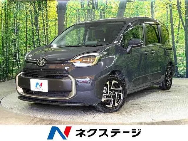 Toyota Sienta 2024 — фото 1, купить с доставкой в Москву
