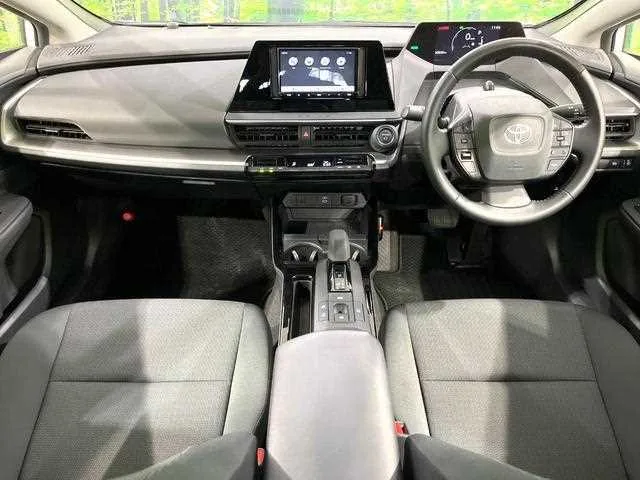 Toyota Prius 2023 — миниатюра 2