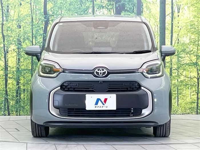 Toyota Sienta 2023 — миниатюра 3