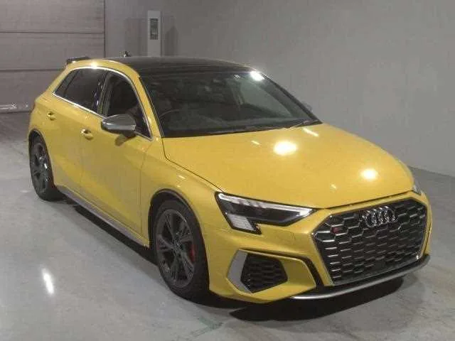 Audi S3 2023 — фото 1, купить с доставкой в Москву