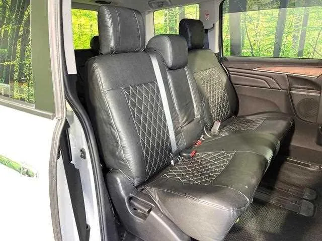 Mitsubishi Delica D:5 2024 — миниатюра 4