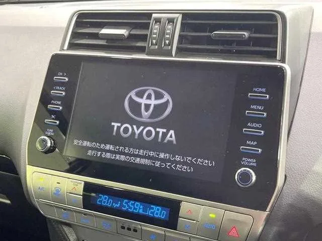 Toyota Land Cruiser Prado 2023 — миниатюра 5
