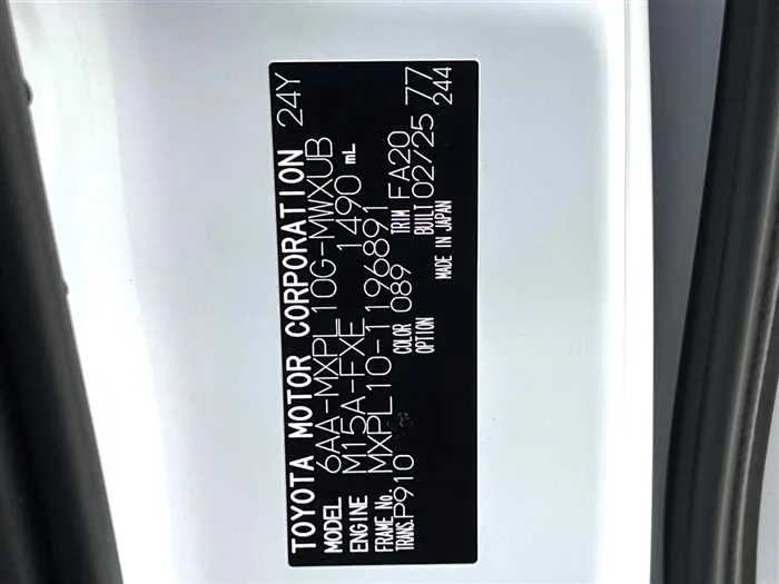 Toyota Sienta 2025 — миниатюра 2