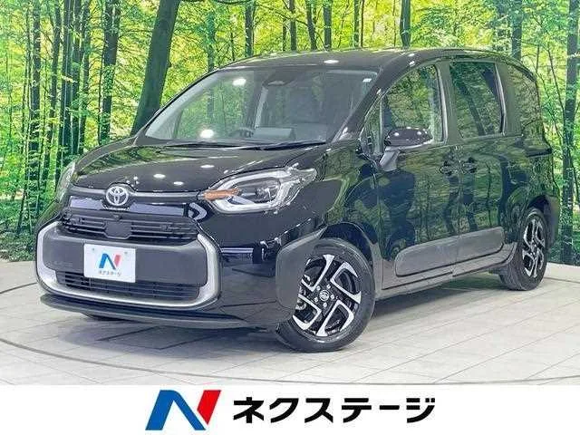 Toyota Sienta 2022 — фото 1, купить с доставкой в Москву