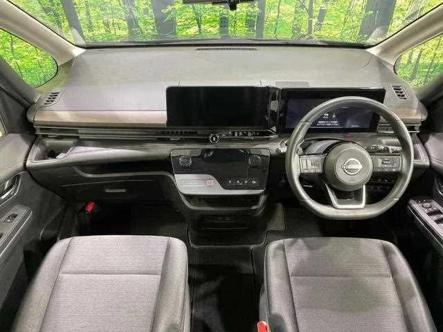 Nissan Serena 2022 — миниатюра 2