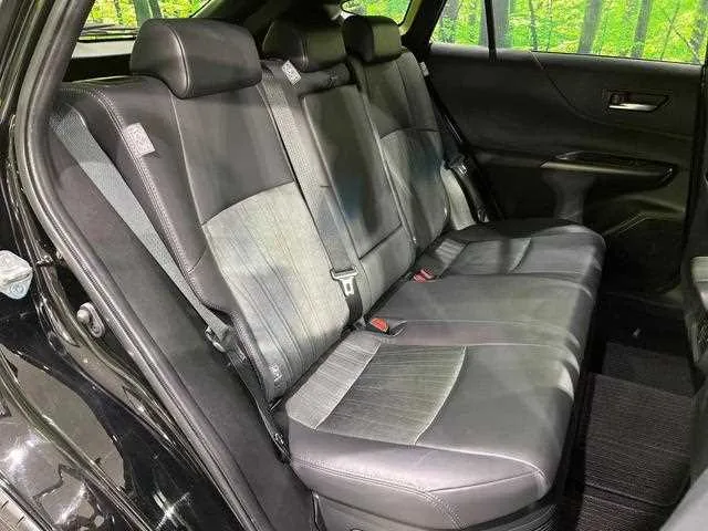 Toyota Harrier Hybrid 2023 — миниатюра 4