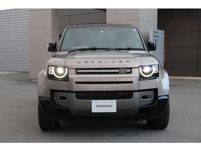 Land Rover Defender 2023 — миниатюра 4