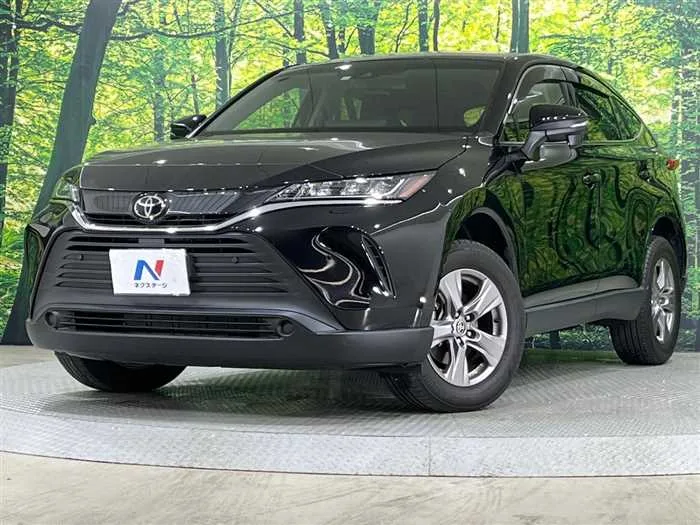 Toyota Harrier 2023 — фото 1, купить с доставкой в Москву
