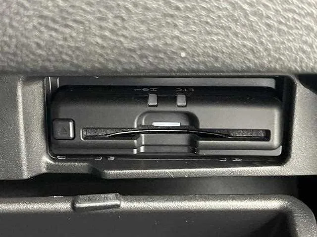 Nissan Serena 2022 — миниатюра 5