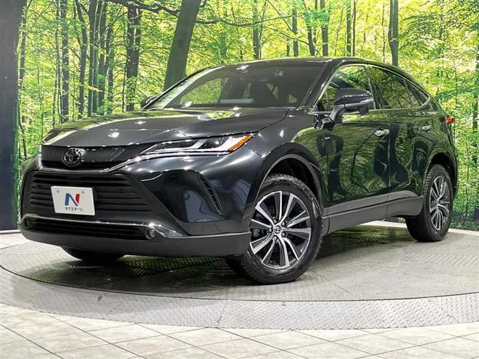 Toyota Harrier 2022 — фото 1, купить с доставкой в Москву