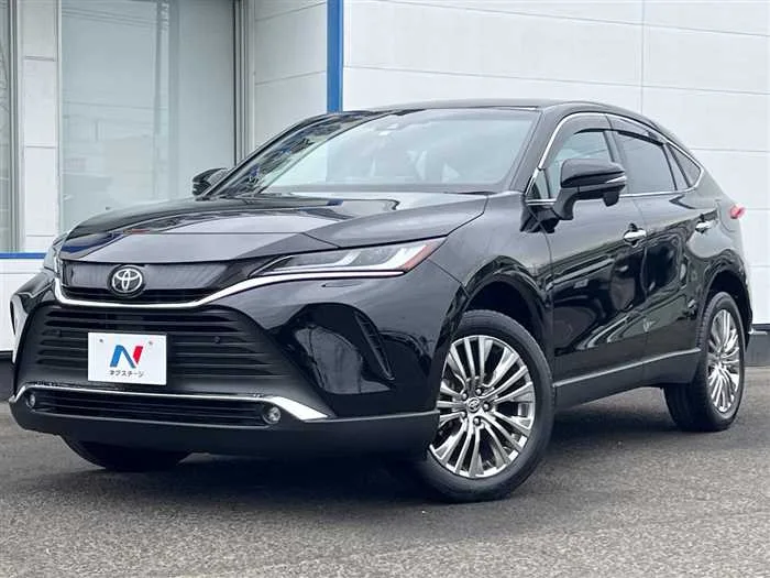 Toyota Harrier 2023 — фото 1, купить с доставкой в Москву