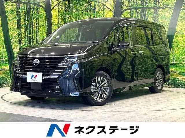 Nissan Serena 2023 — фото 1, купить с доставкой в Москву