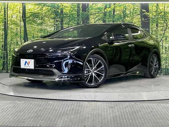 Toyota Prius 2025 — фото 1, купить с доставкой в Москву