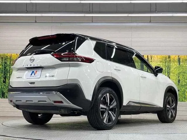 Nissan X-Trail 2022 — миниатюра 2