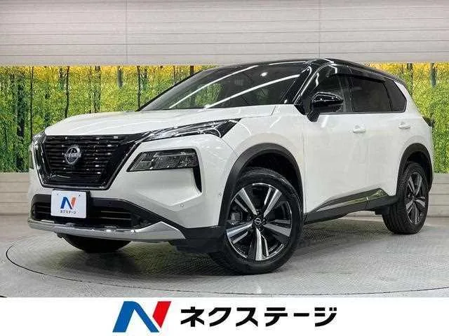Nissan X-Trail 2022 — фото 1, купить с доставкой в Москву