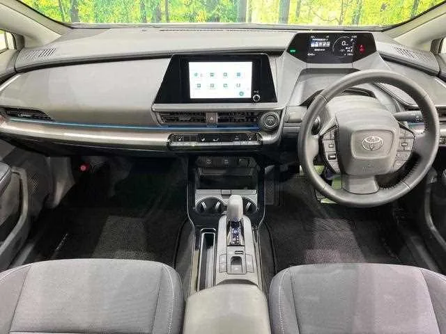 Toyota Prius 2023 — миниатюра 2