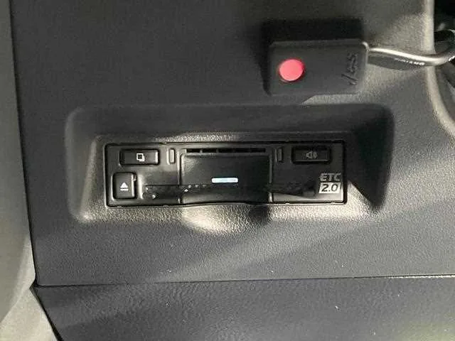 Toyota Alphard Hybrid 2025 — миниатюра 5