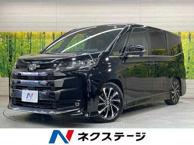 Toyota Noah 2023 — фото 1, купить с доставкой в Москву