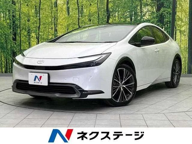 Toyota Prius 2025 — фото 1, купить с доставкой в Москву