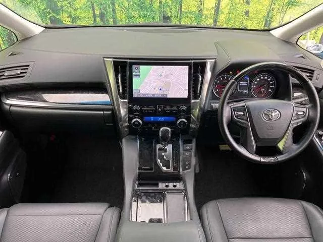 Toyota Alphard G 2023 — миниатюра 2