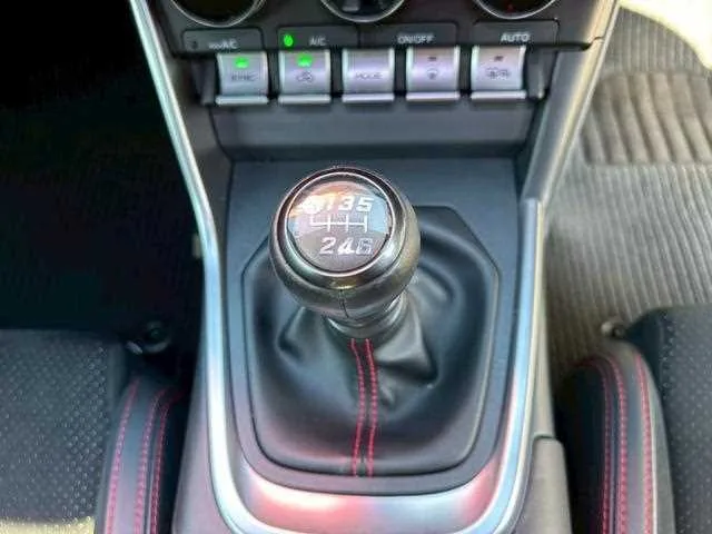 Subaru BRZ 2023 — миниатюра 5