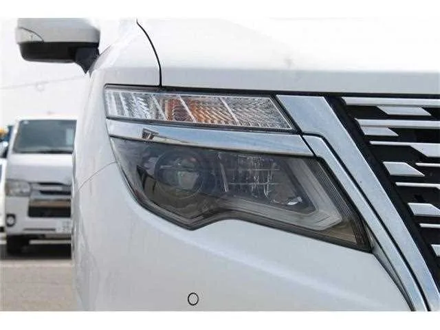 Nissan Elgrand 2024 — миниатюра 5