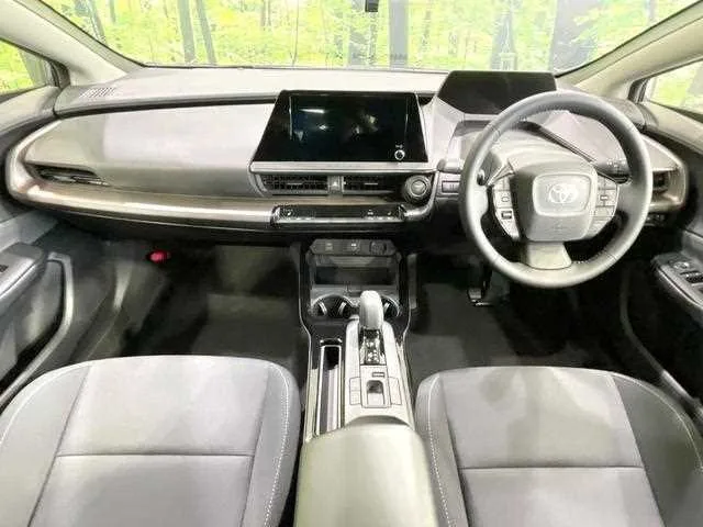 Toyota Prius 2026 — миниатюра 2