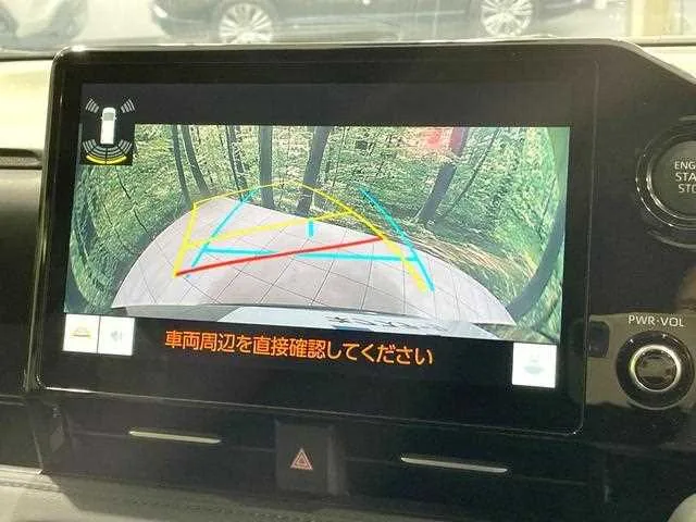 Toyota Voxy 2023 — миниатюра 3