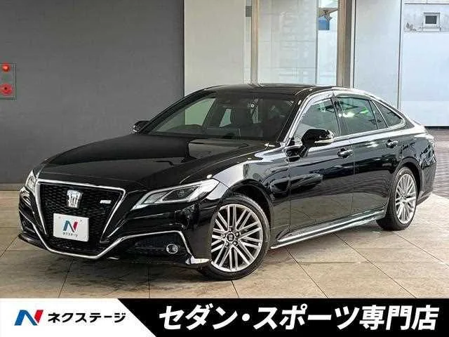 Toyota Crown Hybrid 2022 — фото 1, купить с доставкой в Москву