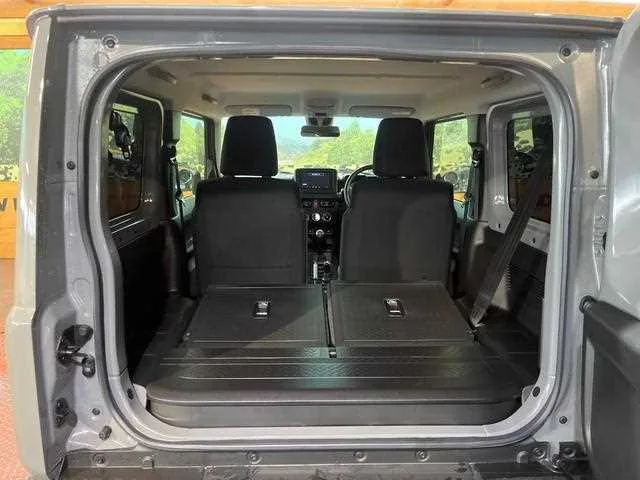 Suzuki Jimny 2023 — миниатюра 4