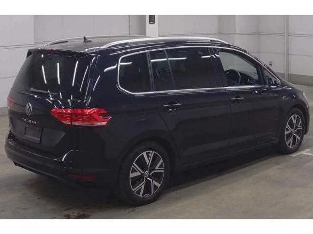 Volkswagen Golf Touran 2023 — миниатюра 2