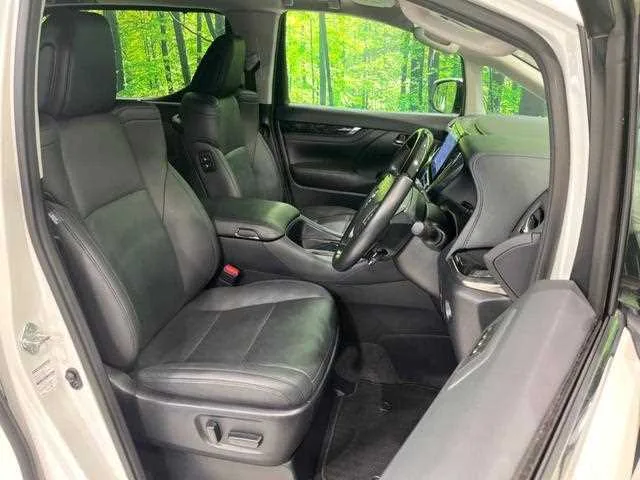 Toyota Alphard G 2022 — миниатюра 5